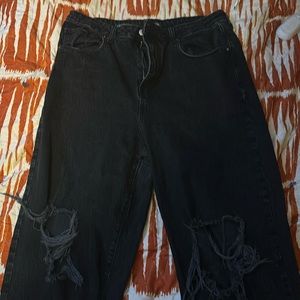Black ripped jeans